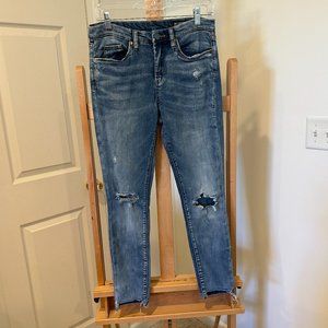 Blank NYC The Mini Reade Jeans Size 29 Distressed Worn Once